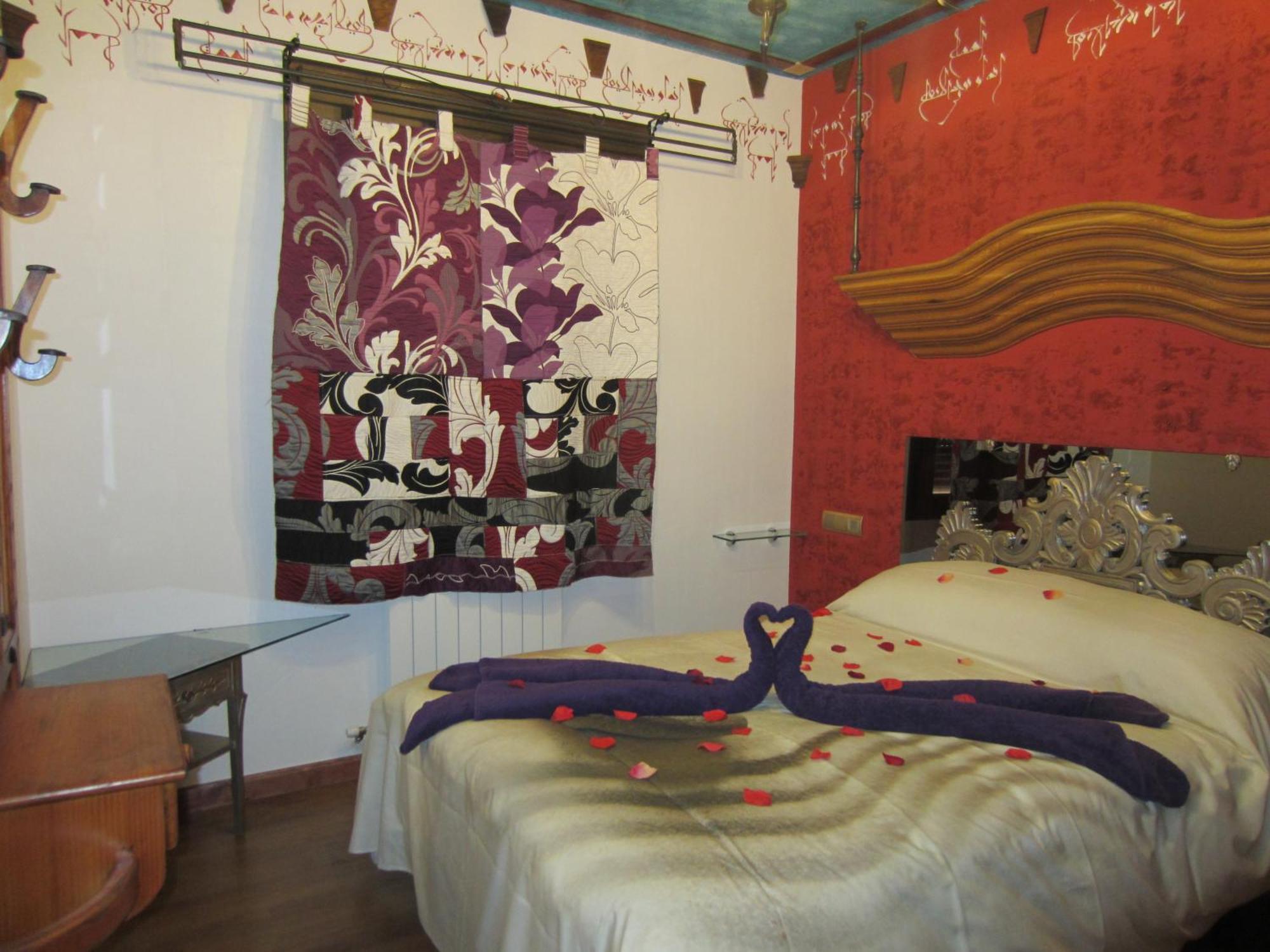 Anahuaska Art - Suites Tematicas Panzares Room photo
