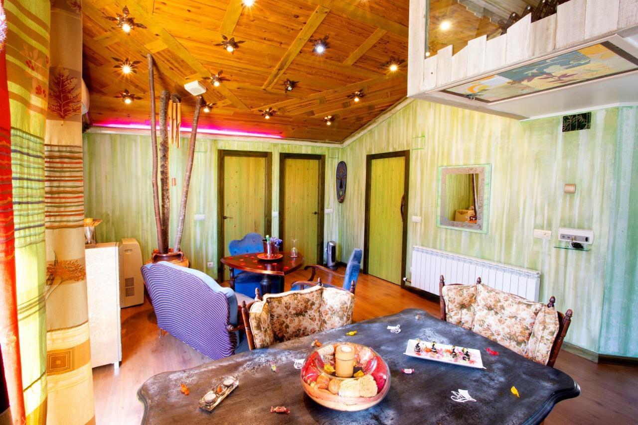 Anahuaska Art - Suites Tematicas Panzares Exterior photo